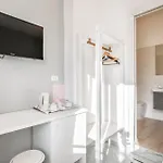 Lia 2 Guest house