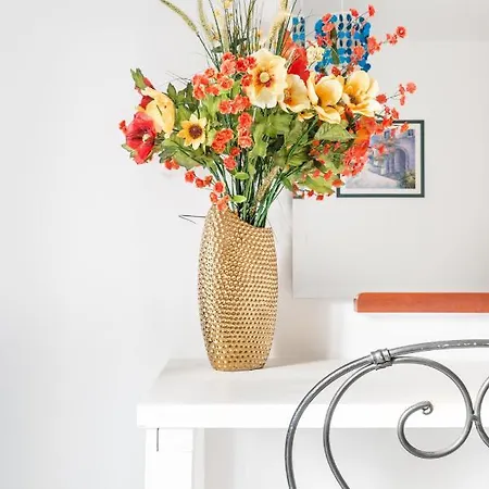 Lia 2 Konukevi La Spezia